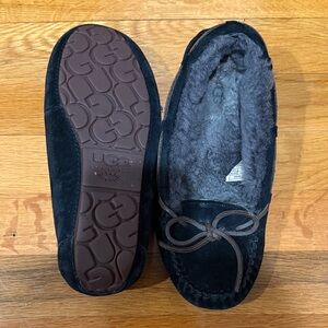 UGG Women's Black Moccasins with Plush Lining Size 6